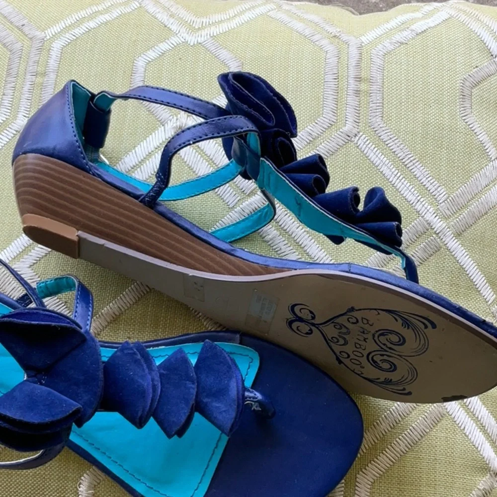 Bamboo brand. Sz 8  Royal blue color - Picture 2 of 3